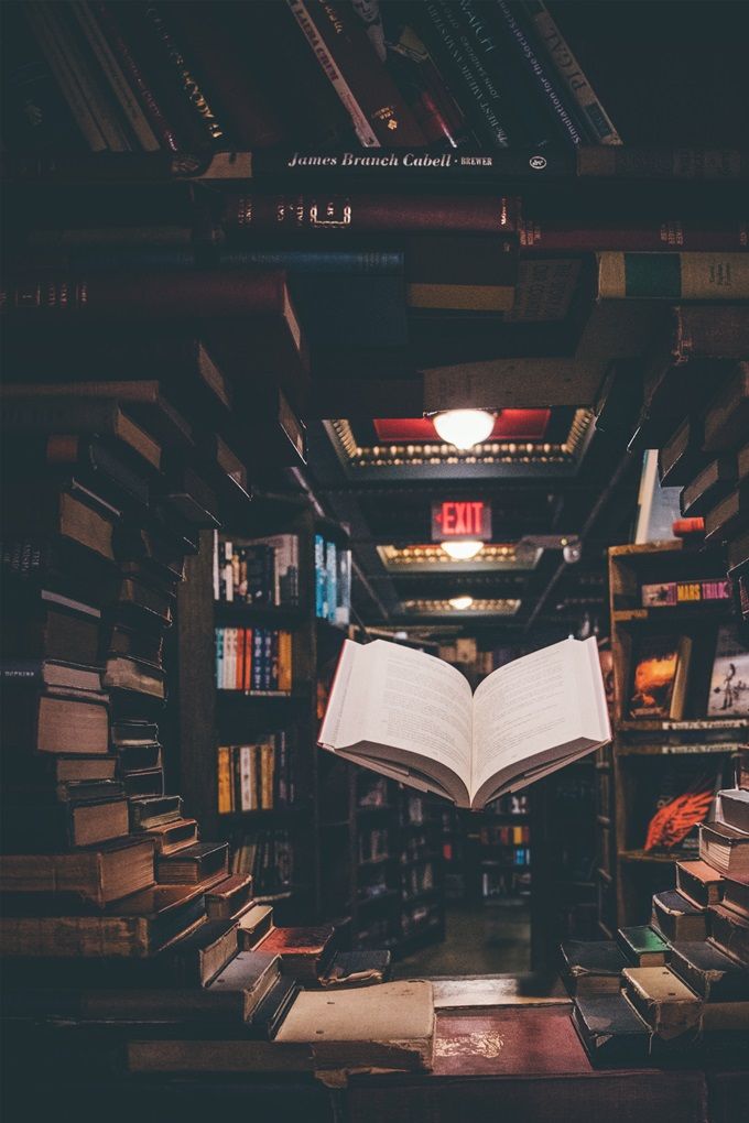 ANTIQUARIAN BOOKS